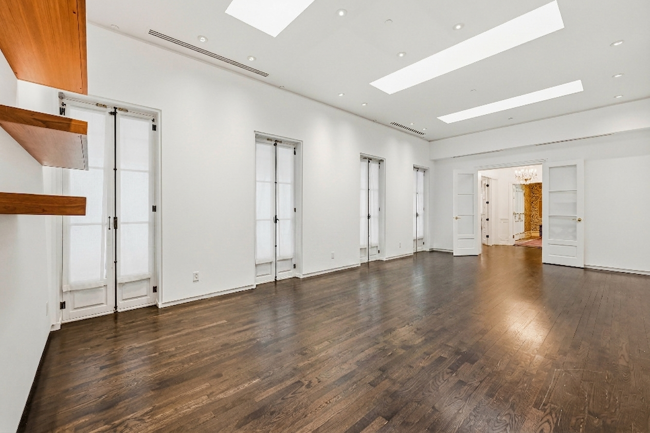 Private Elevator