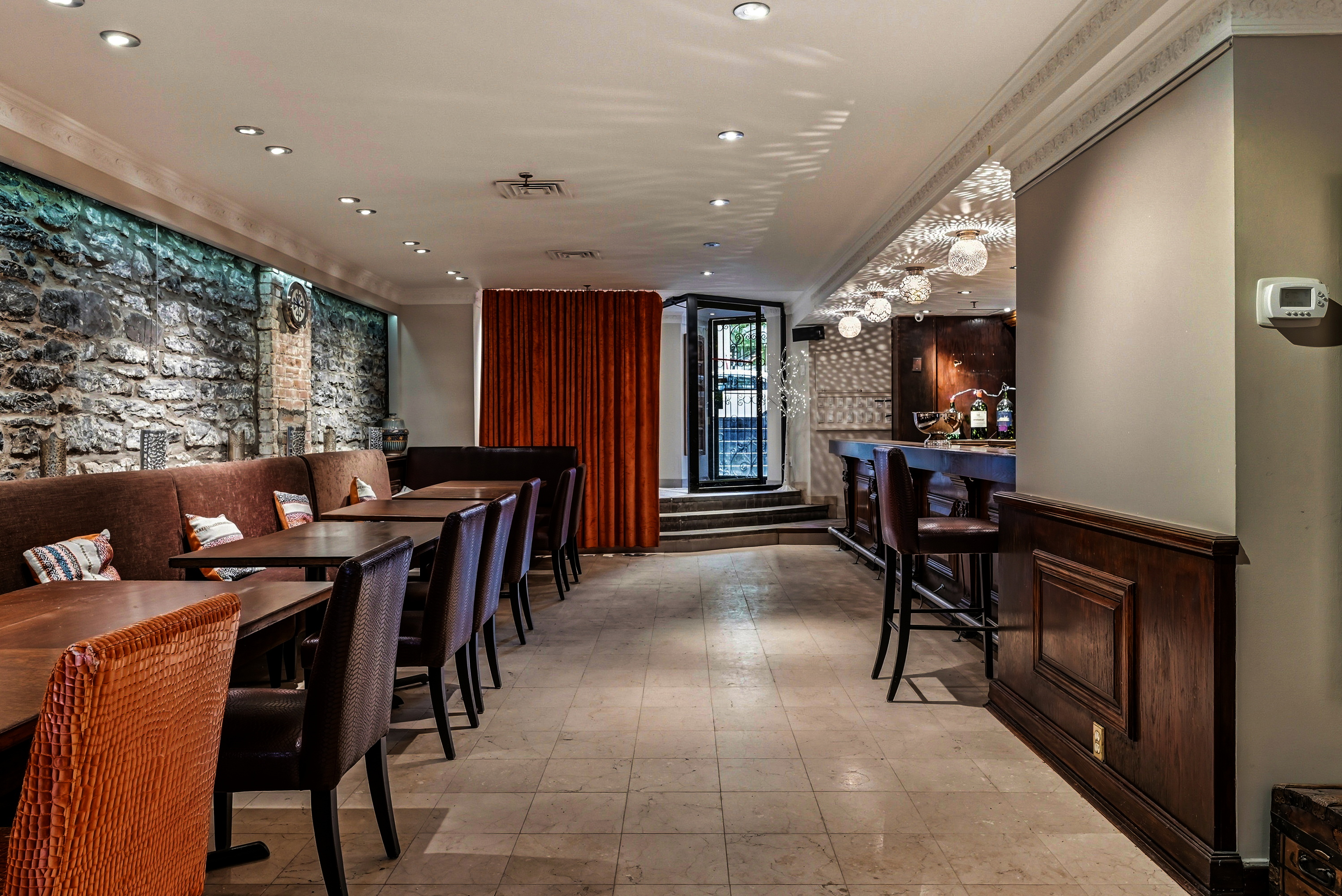 Full Dining Room