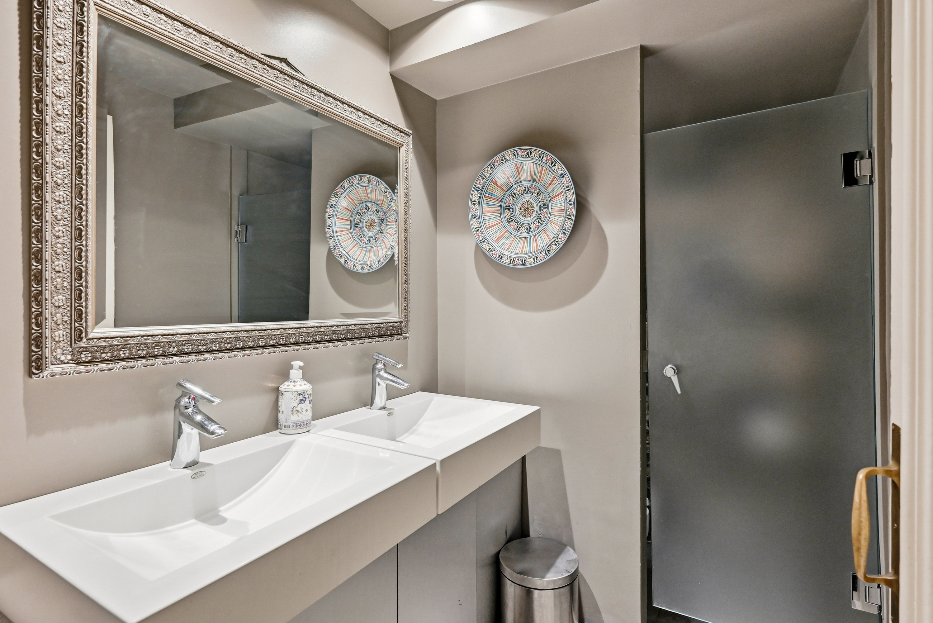 Powder Room
