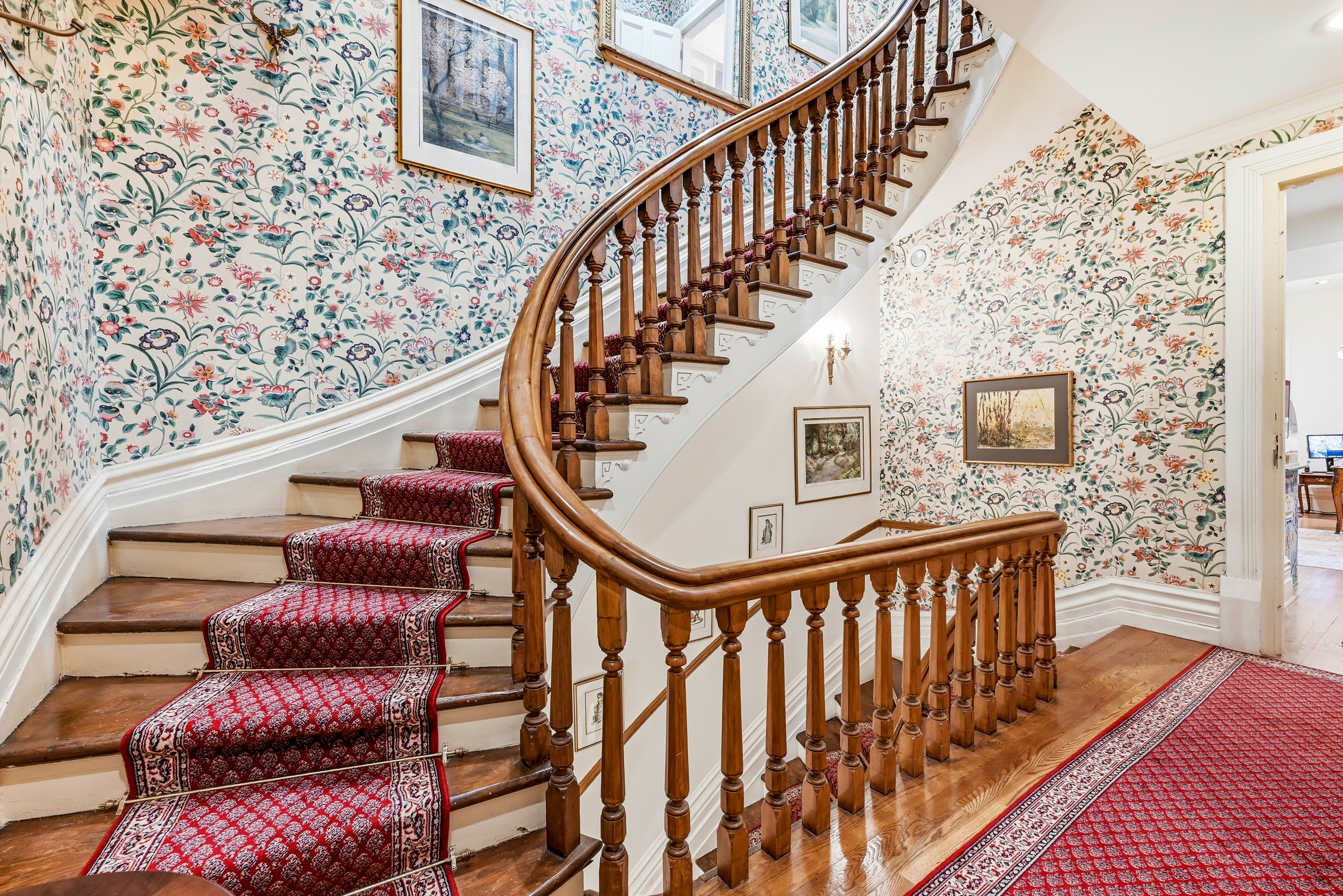 Grand Staircase